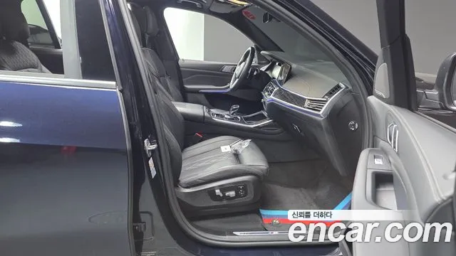 BMW X7 — Фото автомобиля 26