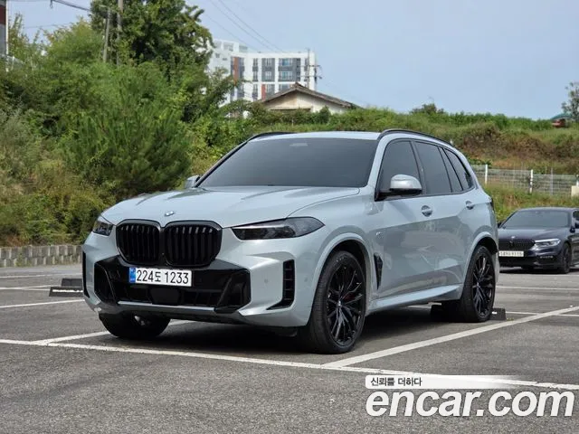 Фотография автомобиля — BMW X5 G05