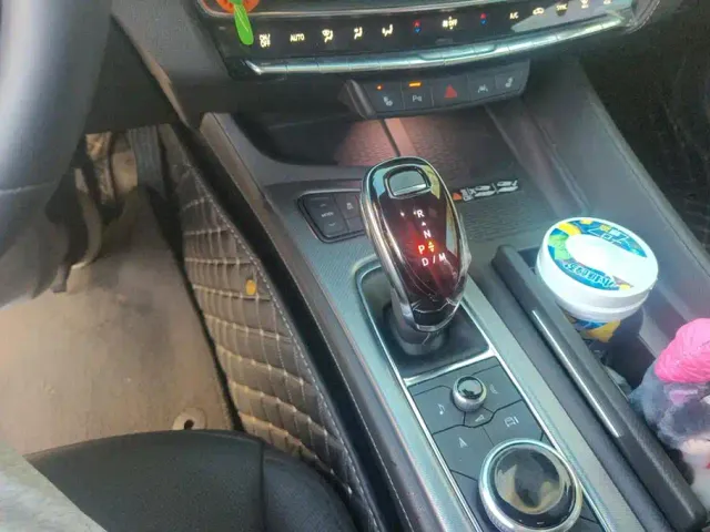 Cadillac CT5 — Фото автомобиля 16