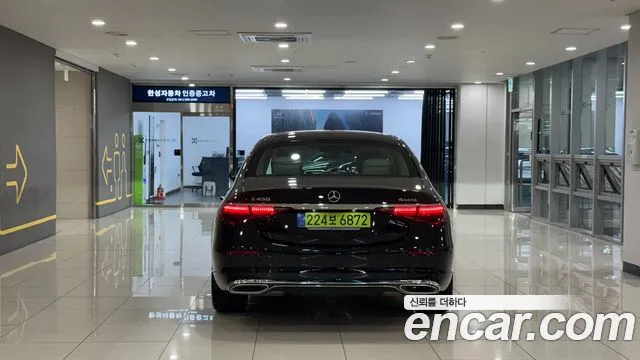 Mercedes-Benz S-Class — Фото автомобиля 3