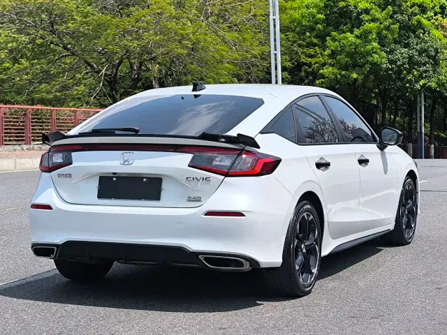 Honda Civic — Фото автомобиля 5