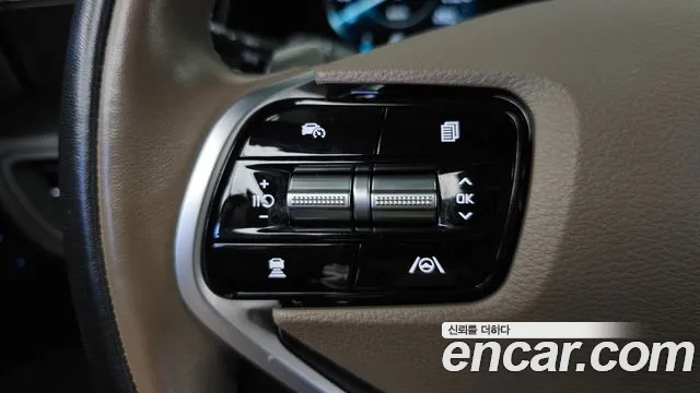 Kia K8 Hybrid — Фото автомобиля 24