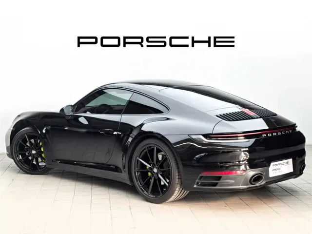 Porsche 911 — Фото автомобиля 5