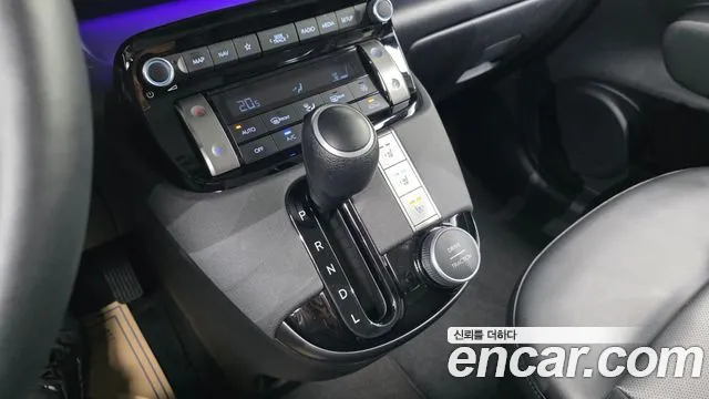 Hyundai Casper — Фото автомобиля 12