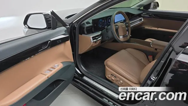 Hyundai Grandeur GN7 — Фото автомобиля 10