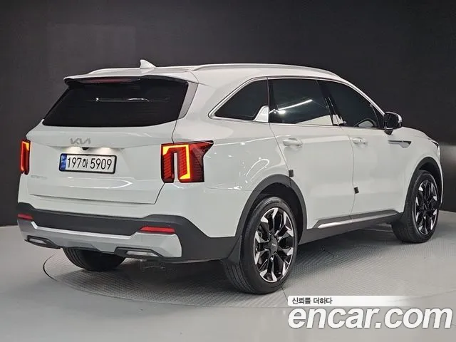 Kia Sorento Новый Sorento 4 поколение Бензин 2.5T 2WD — Фото автомобиля 4