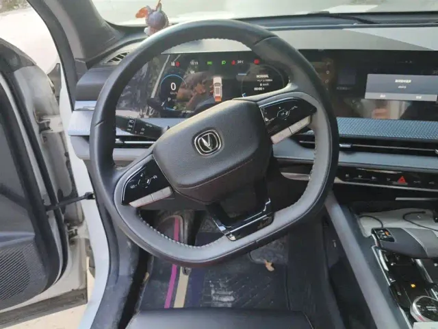 Changan CS75 Plus — Фото автомобиля 2