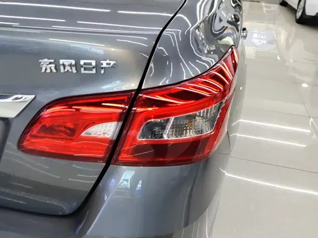 Nissan Sylphy — Фото автомобиля 7