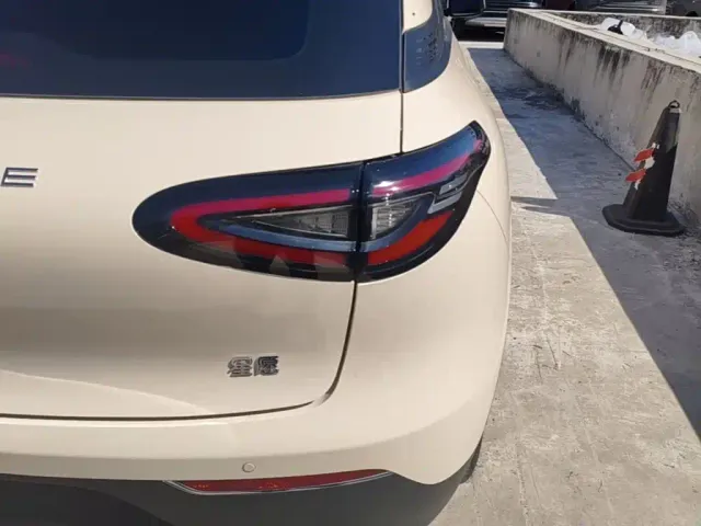Geely Starry Wish — Фото автомобиля 7