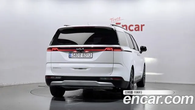 Kia Canival Carnival 4 поколение Дизель 9 мест Prestige — Фото автомобиля 4