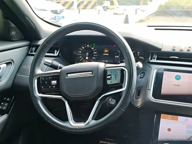 Land Rover Range Rover Velar — Фото автомобиля 10