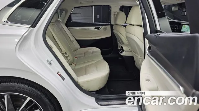 Hyundai Grandeur Grandeur (New) — Фото автомобиля 18