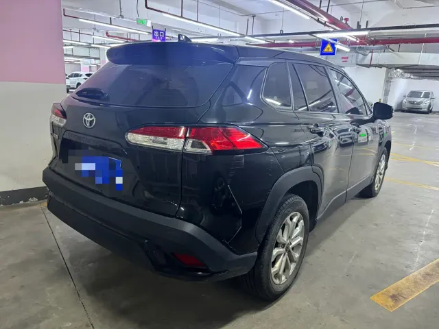 Toyota Frontlander — Фото автомобиля 8