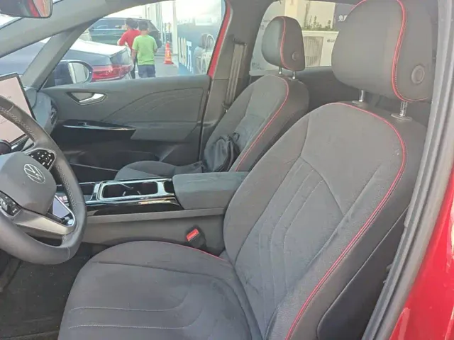 Volkswagen ID.3 — Фото автомобиля 14