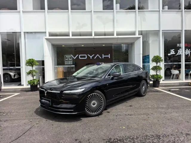 Фотография автомобиля — Voyah Zhuiguang L
