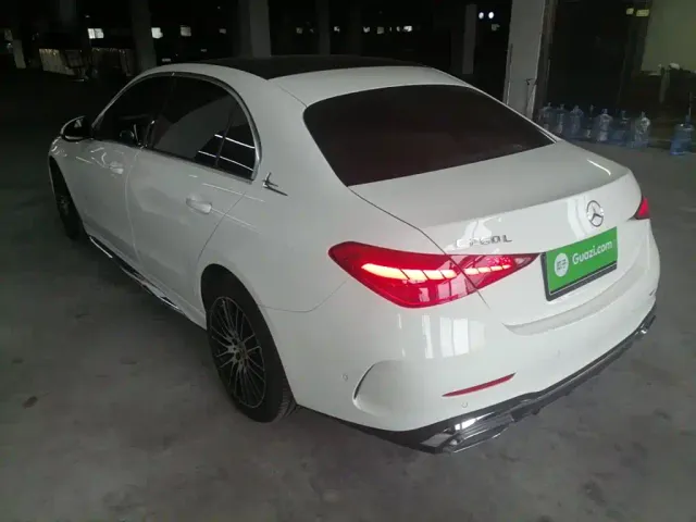 Mercedes-Benz C-Class — Фото автомобиля 4