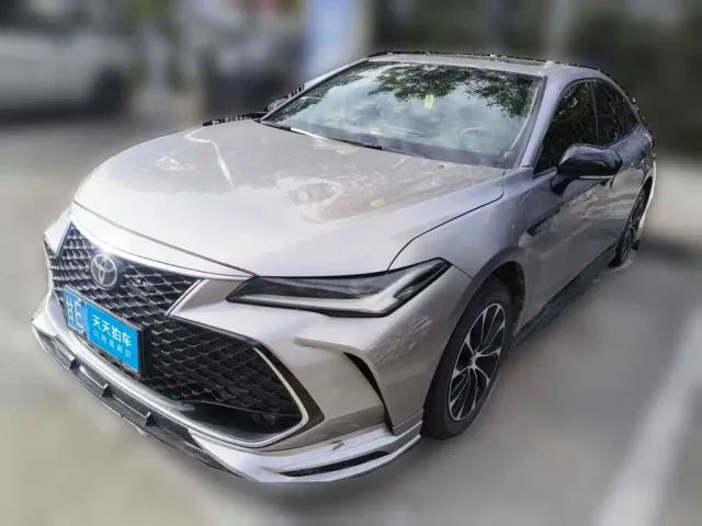 Фотография автомобиля — Toyota Avalon
