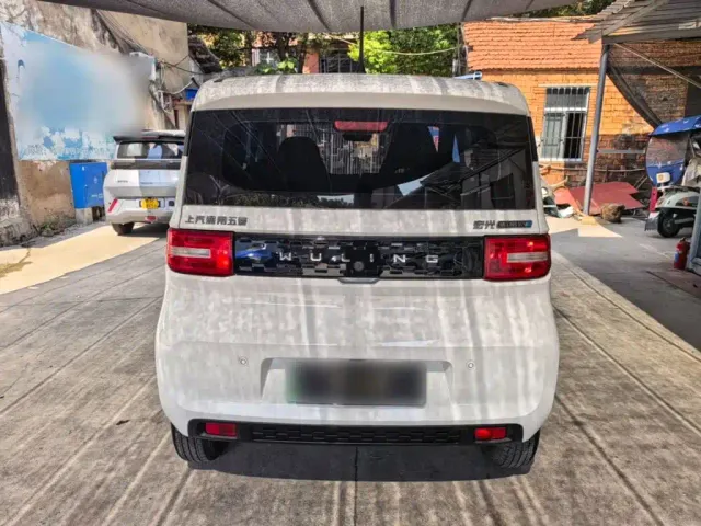 Wuling Hongguang Mini EV — Фото автомобиля 5