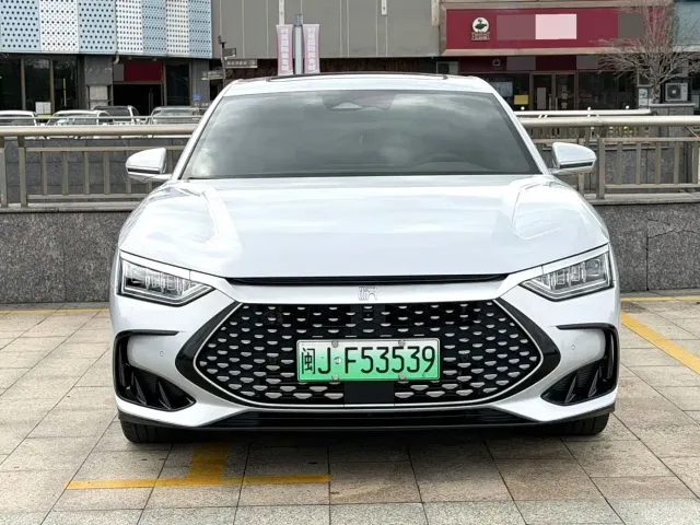 BYD Han — Фото автомобиля 2