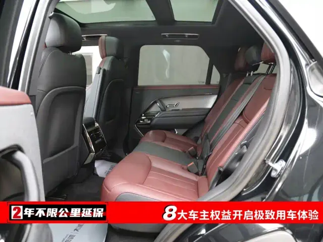 Land Rover Range Rover Sport — Фото автомобиля 6