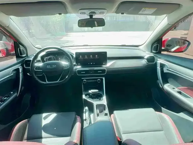 Geely Binyue — Фото автомобиля 6