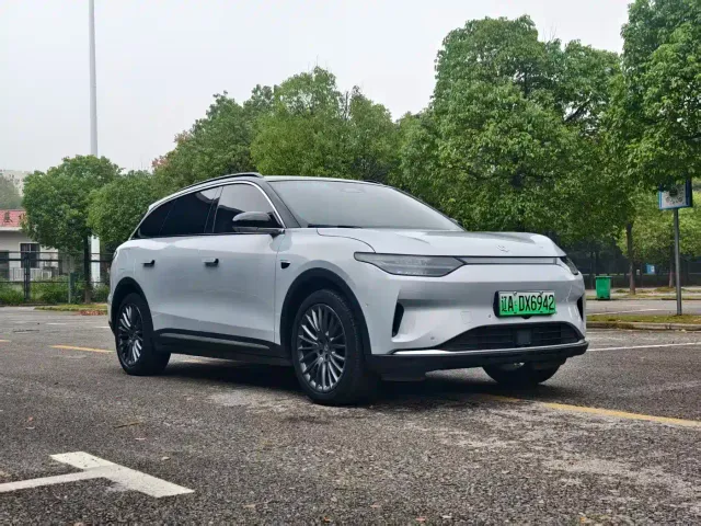 Leapmotor C11 — Фото автомобиля 3