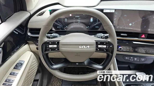 Kia Canival Новый Carnival 4 поколение Бензин 7 мест X Line — Фото автомобиля 9