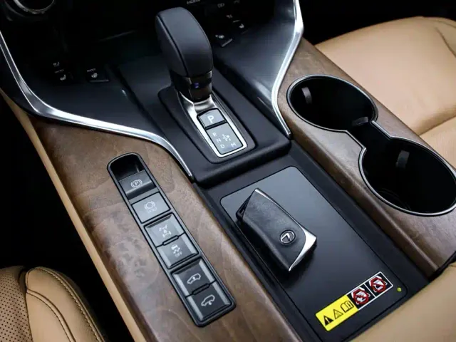 Lexus LX — Фото автомобиля 10