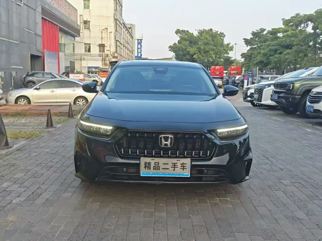 Honda Inspire — Фото автомобиля 2
