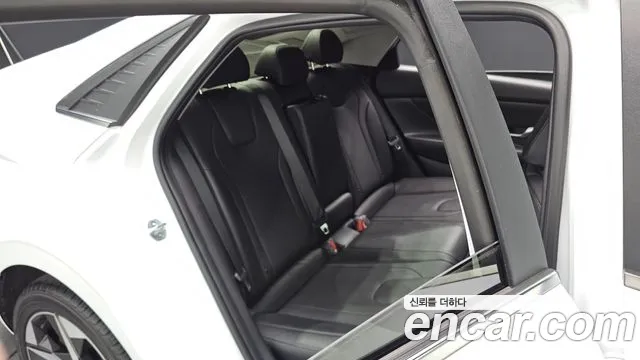 Hyundai Avante CN7 — Фото автомобиля 26