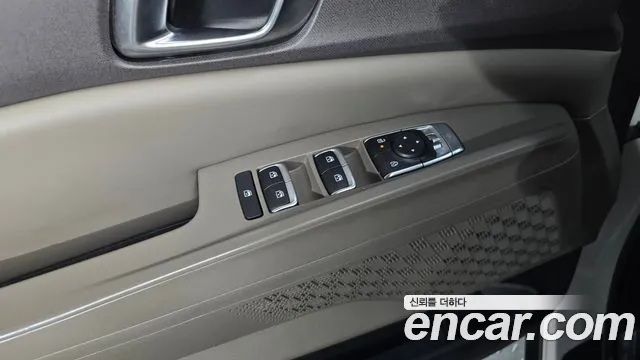 Kia Carnival 4th Gen — Фото автомобиля 30