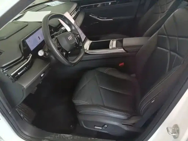 Geely Galaxy L6 — Фото автомобиля 14