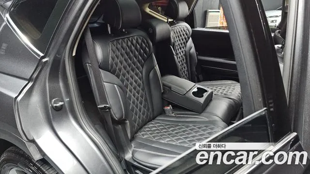 Genesis GV80 2.5T Бензин AWD — Фото автомобиля 8