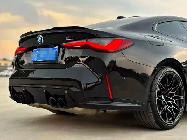 BMW M4 — Фото автомобиля 8