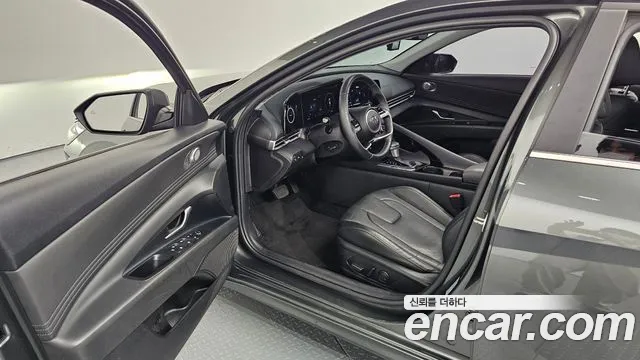 Hyundai Avante CN7 — Фото автомобиля 15