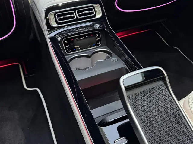 Mercedes-Benz Maybach S-Class — Фото автомобиля 21