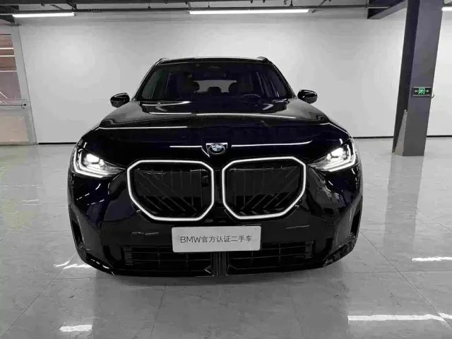 BMW X3 — Фото автомобиля 2