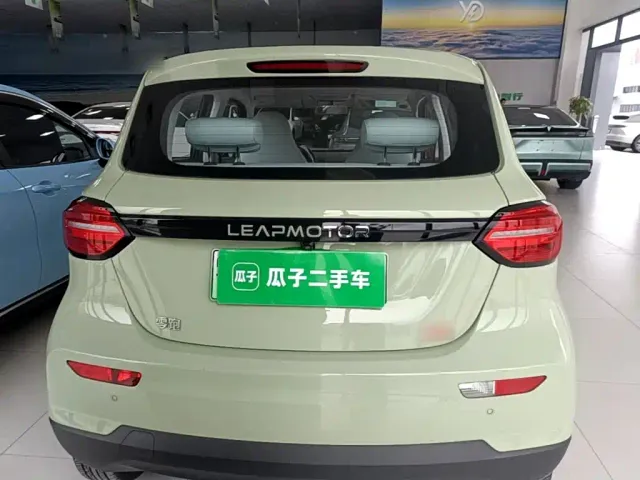 Leapmotor T03 — Фото автомобиля 5