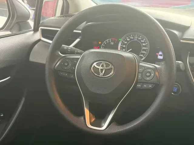 Toyota Corolla — Фото автомобиля 15