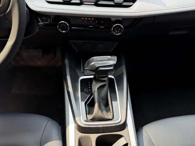 Chevrolet Monza — Фото автомобиля 13
