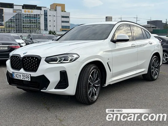 BMW X4 xDrive20i M Sport — Фото автомобиля 3