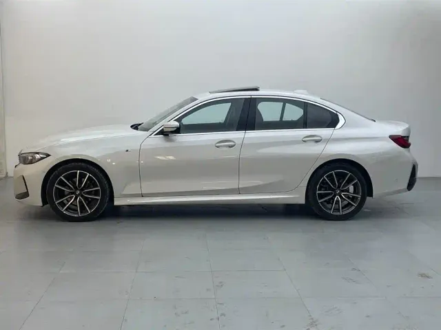 BMW 3 Series — Фото автомобиля 3