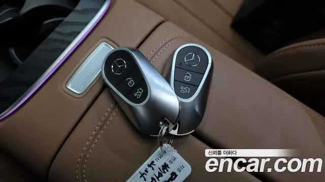 Mercedes-Benz E-Class W214 — Фото автомобиля 30