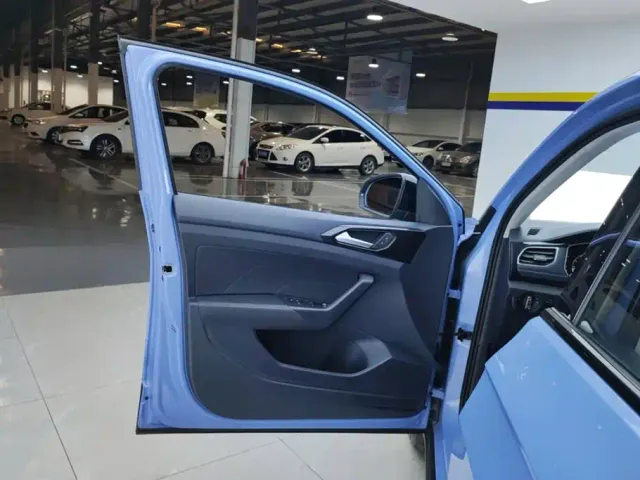 Volkswagen Tharu — Фото автомобиля 7