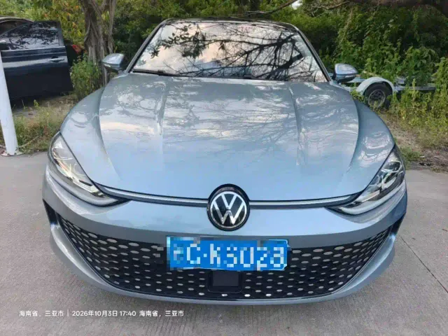 Фотография автомобиля — Volkswagen Lamando