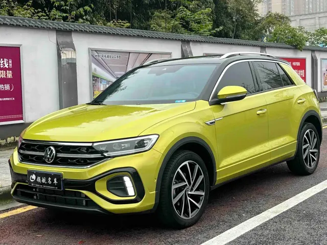 Volkswagen T-Roc — Фото автомобиля 2