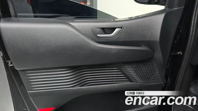 Hyundai Staria Staria Карго 3 места — Фото автомобиля 19