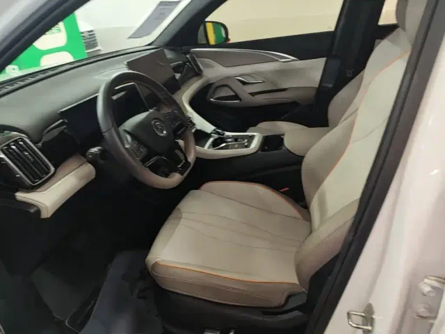 BYD Song Pro — Фото автомобиля 14