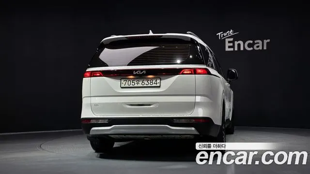 Kia Canival Carnival 4 поколение Дизель 11 мест Prestige — Фото автомобиля 4