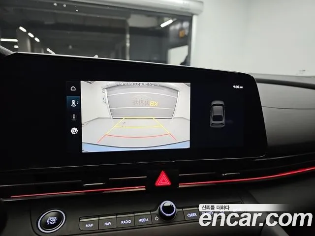 Hyundai AVANTE — Фото автомобиля 16